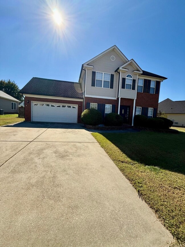 Photo - 3007 Hemby Commons Pkwy House