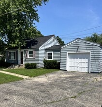 Building Photo - 37439 N Lake Shore Dr