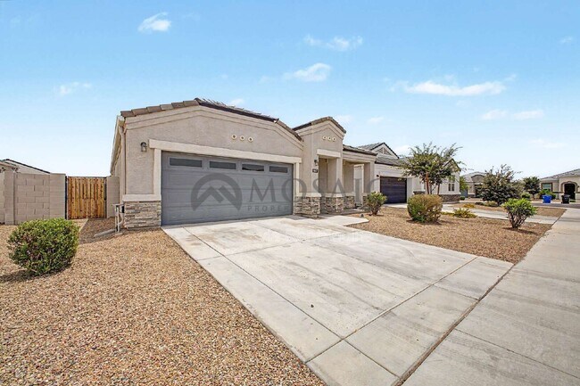 Foto del edificio - 10617 S 54th Ln