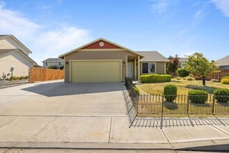 Building Photo - 4613 Finnhorse Ln