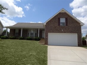 Building Photo - 1648 Cedar Springs Cir