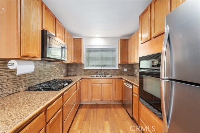 Building Photo - 1046 Dysart Dr