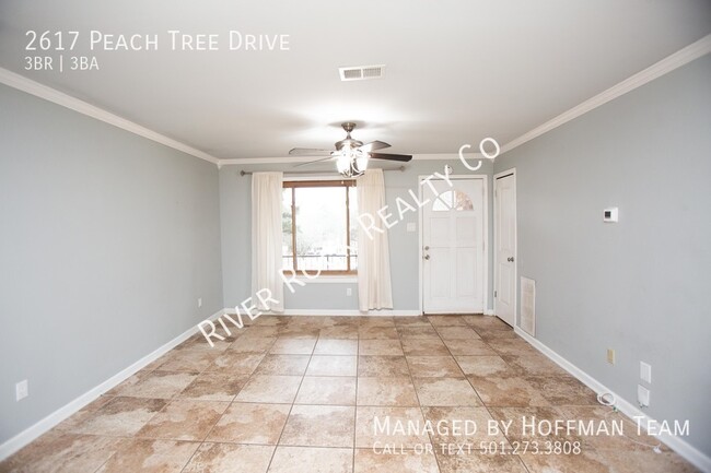 Foto del edificio - 2617 Peach Tree Dr