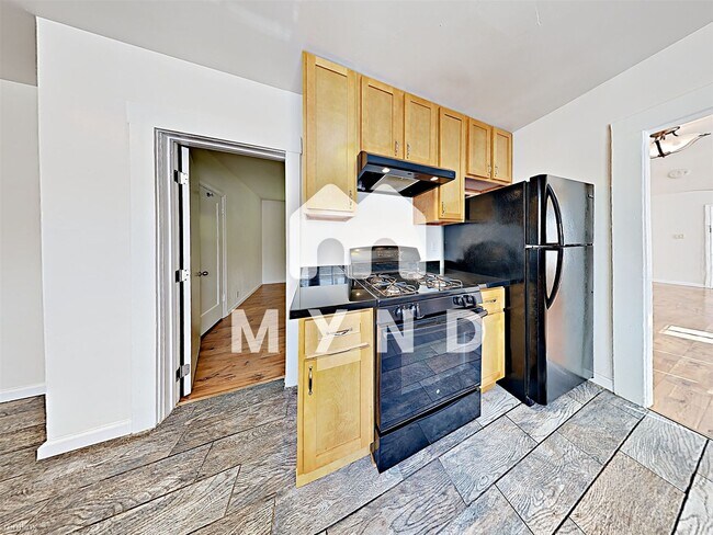 Foto del edificio - 2 br, 1 bath House - 2515 64th Ave