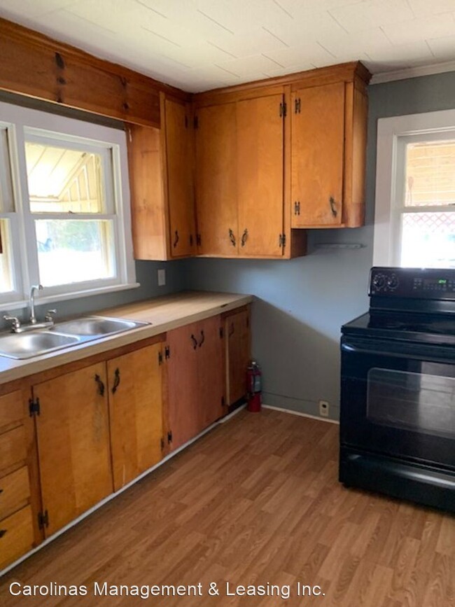 Building Photo - 2 br, 1 bath House - 2491 Harris Henrietta Rd
