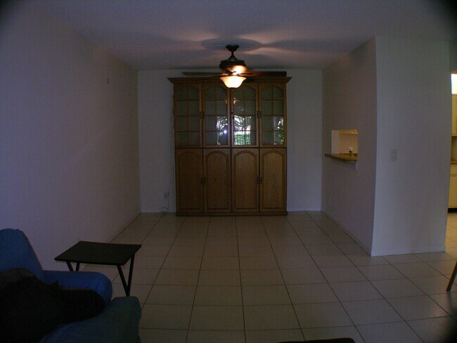 Building Photo - 6414 Chasewood Dr