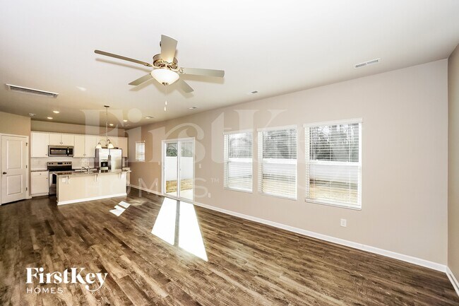 Foto del edificio - 9620 Hamel St