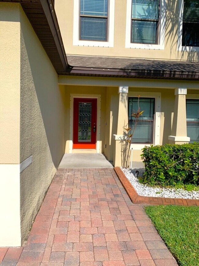 Foto del edificio - 2402 Okalani St