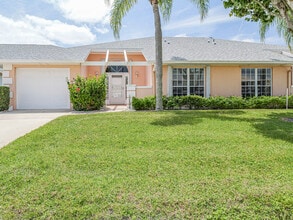 Building Photo - 847 Lake Orchid Cir