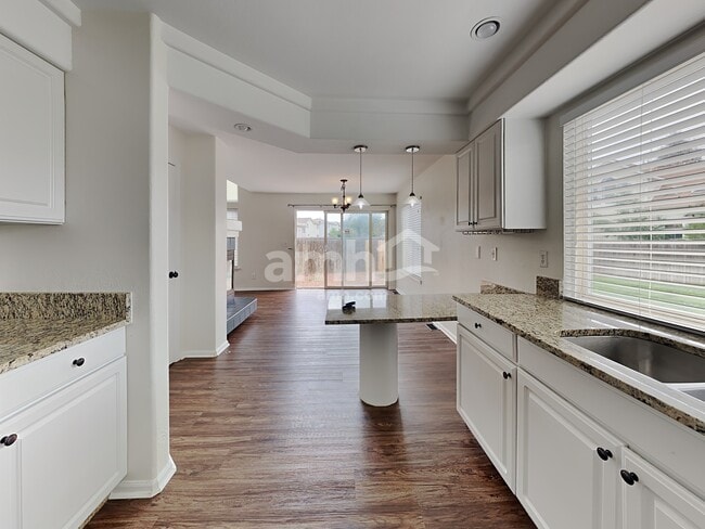 Building Photo - 4555 N Gibraltar St
