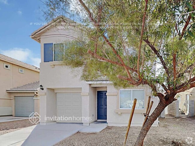 Building Photo - 5213 Los Pinos St