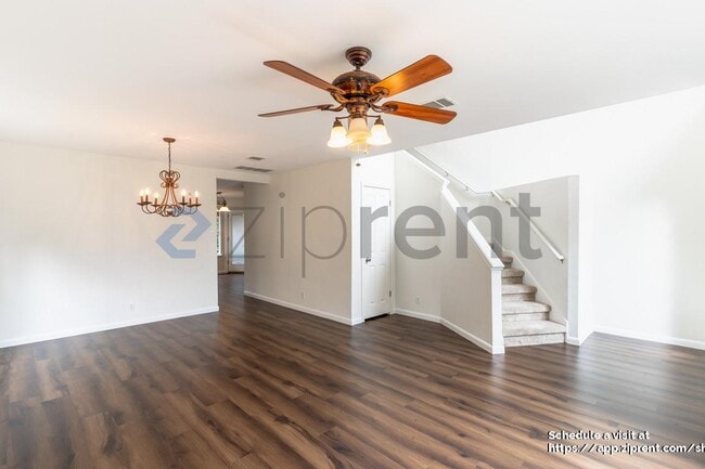 Foto del edificio - 16808 Bailey Jean Dr