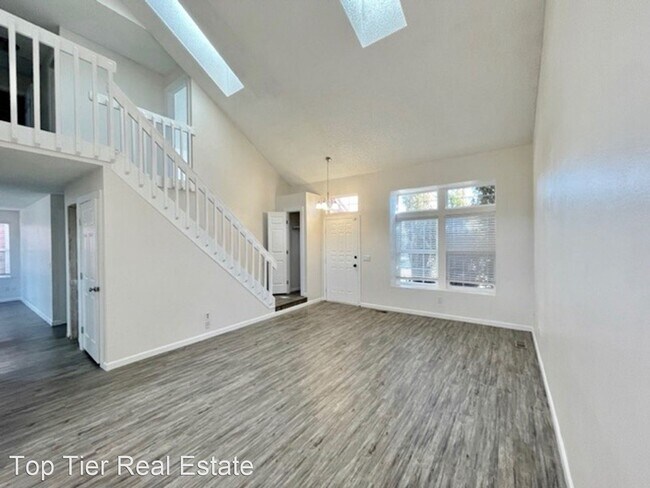 Building Photo - 3 br, 2.5 bath House - 8840 Boxelder Dr