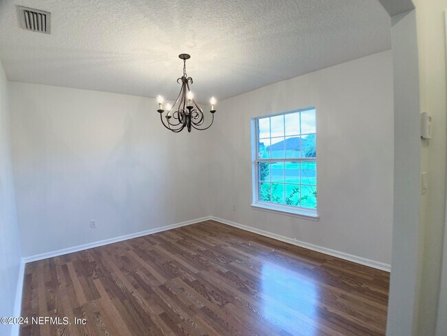 Building Photo - 6471 Silk Leaf Ln