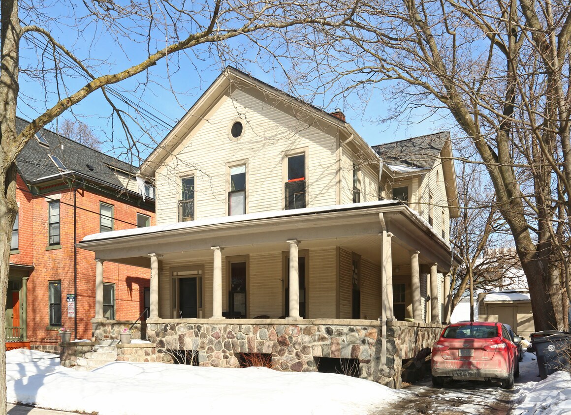 Primary Photo - 110 N Ingalls St