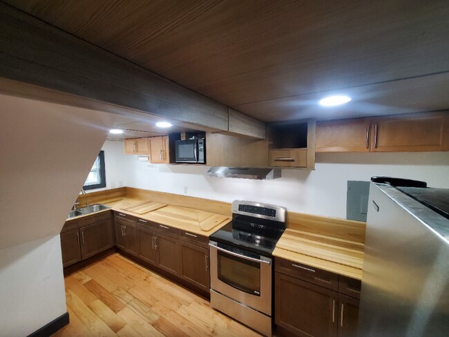 Foto del edificio - 211 SW 12th St