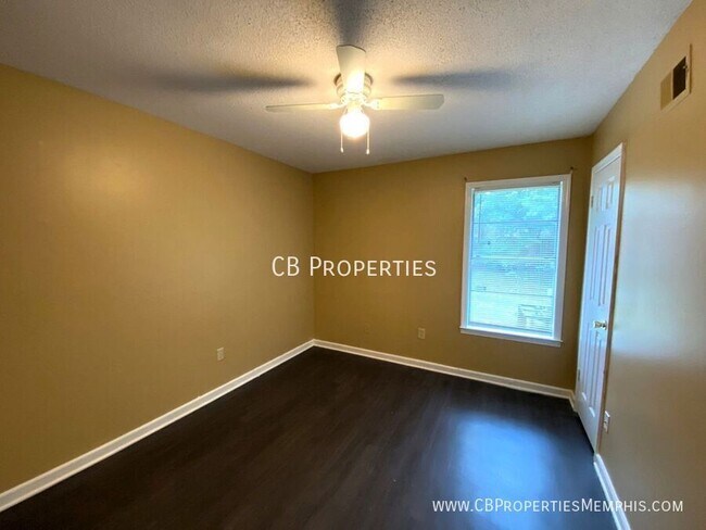 Building Photo - 3651 Prince Andrew Cove