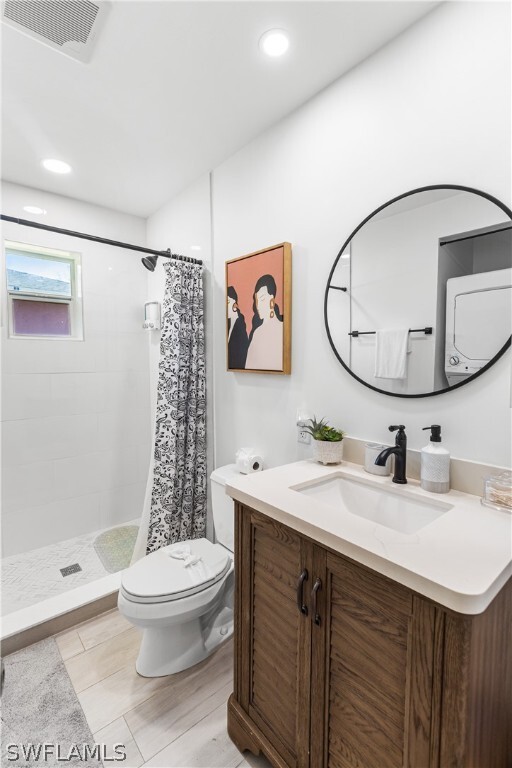 Foto del edificio - 4951 Bayshore Dr