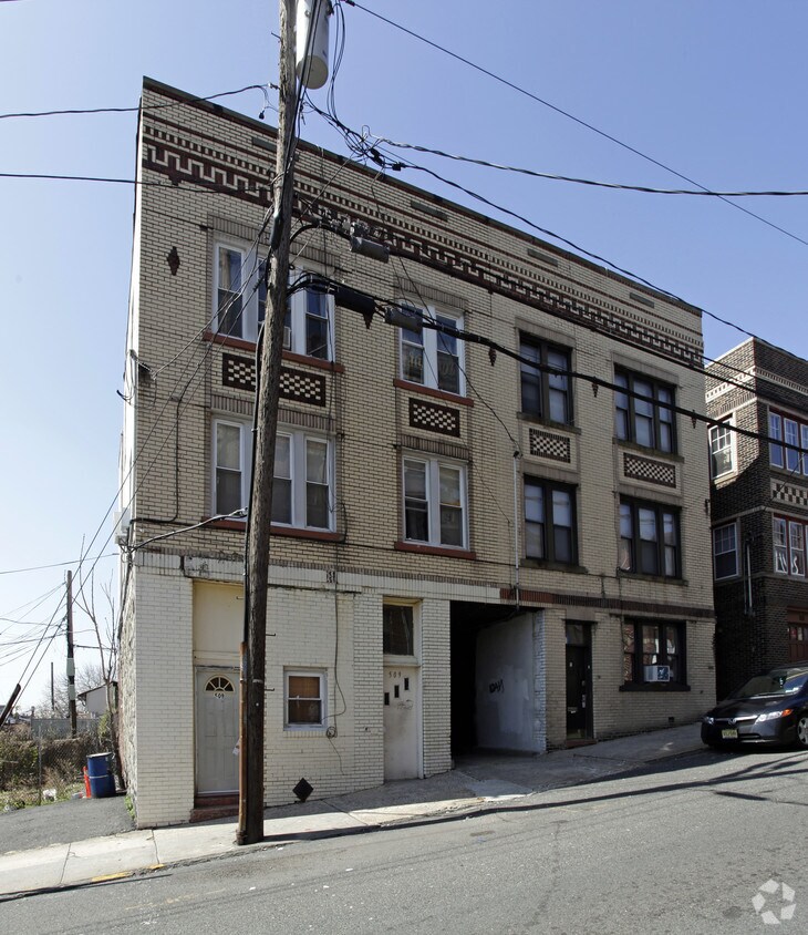 Primary Photo - 509-511 67th St