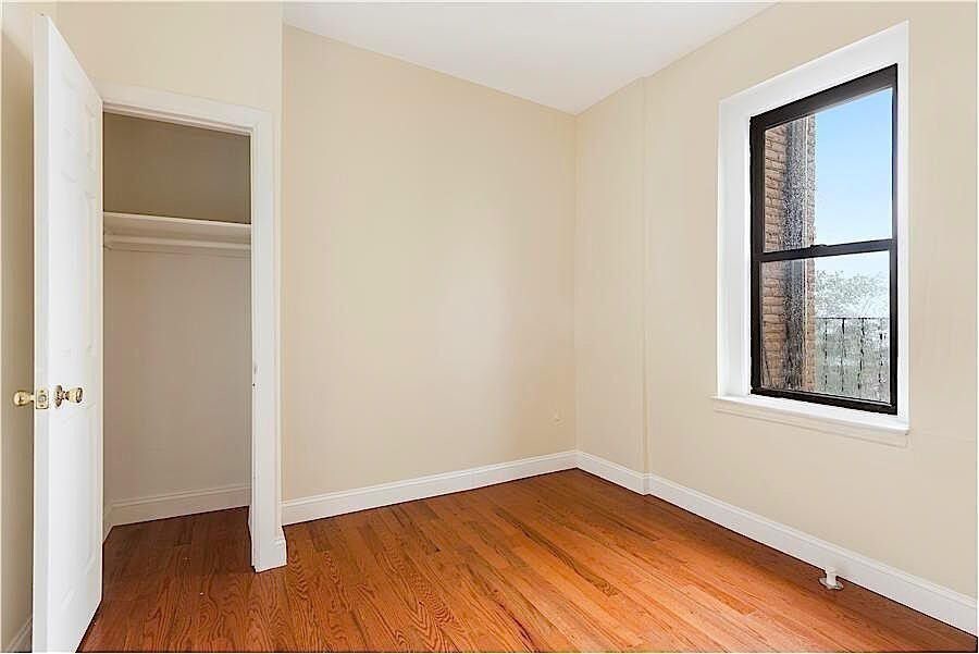 Foto principal - 832 Union St