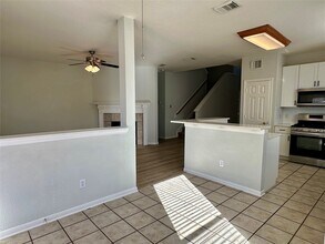 Building Photo - 14611 Thornbluff Ct