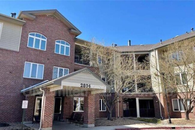 Building Photo - 2894 W Riverwalk Cir