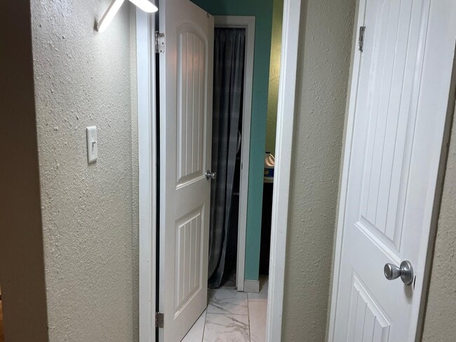 Building Photo - 7600 Emmett F Lowry Expy