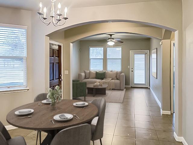 Foto principal - 711 Rolling Oak Dr