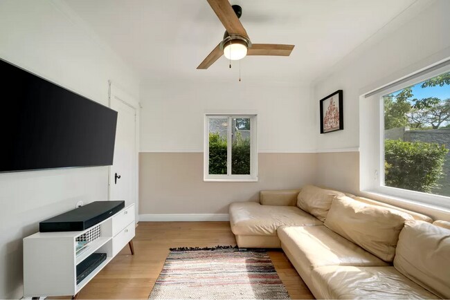 Foto del edificio - 970 NW 10th Ave