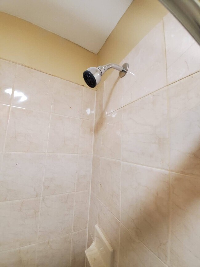 Building Photo - 235 21st St