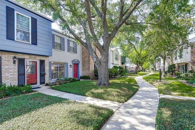 Building Photo - 14129 Misty Meadow Ln