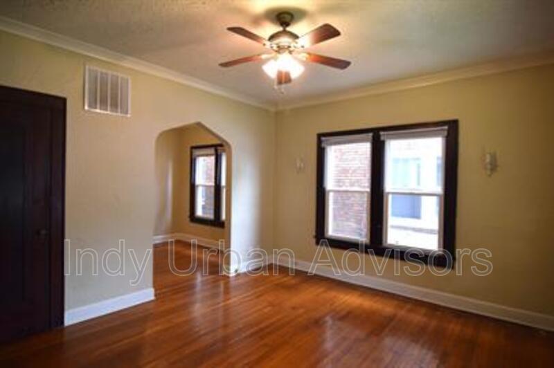 Foto principal - 2527 Shelby St