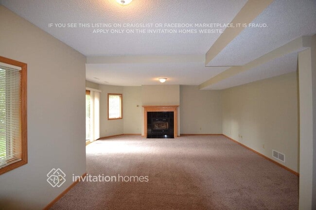 Building Photo - 3850 Jamestown Curve
