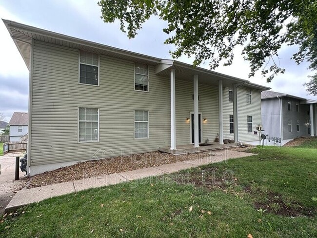 Building Photo - 211 Barr Rd