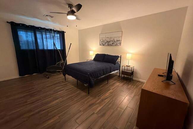 Foto del edificio - 809 NW 9th St