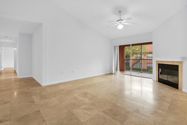 Building Photo - 3259 Clint Moore Road 204, Boca Raton, FL ...