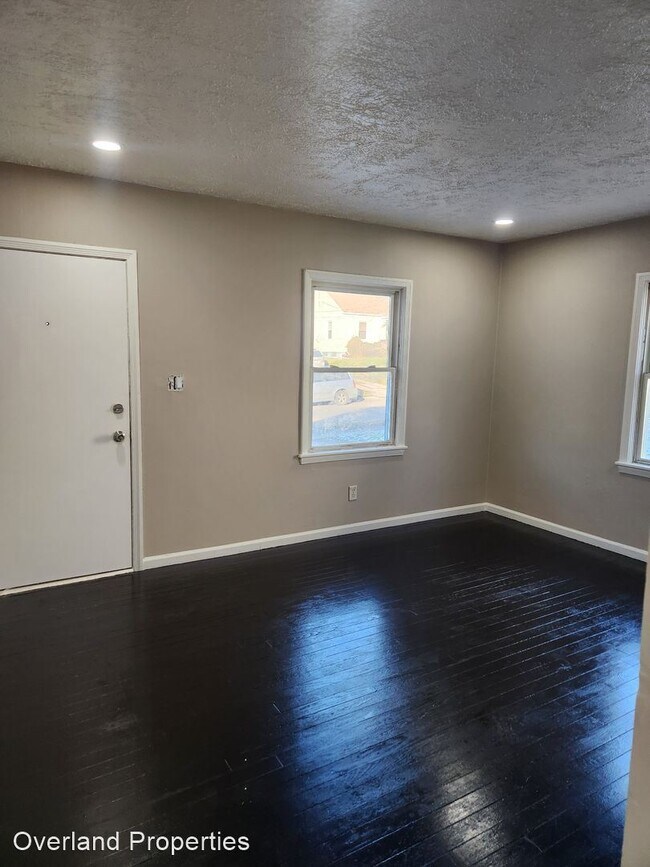 Building Photo - 2 br, 1 bath House - 1160 Lindsay Ave