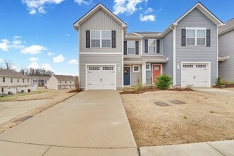 Building Photo - 404 Deer Meadow Ln