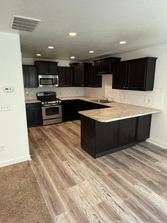 Photo - 14285 South Side Hill Ln Townhome