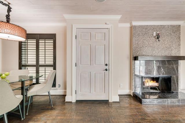 Foto del edificio - 1513 E Interstate 30