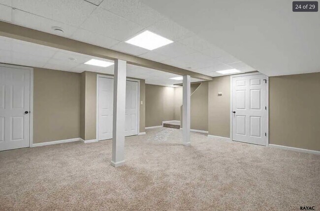 Building Photo - 3230 Grey Fox Cir