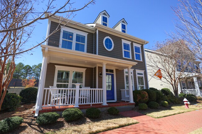 Foto del edificio - 504 Village Walk Ln