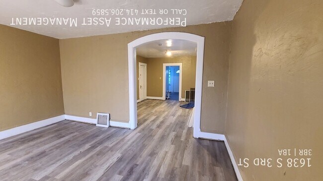 Building Photo - Cozy 3 bd home Near Walker's Point