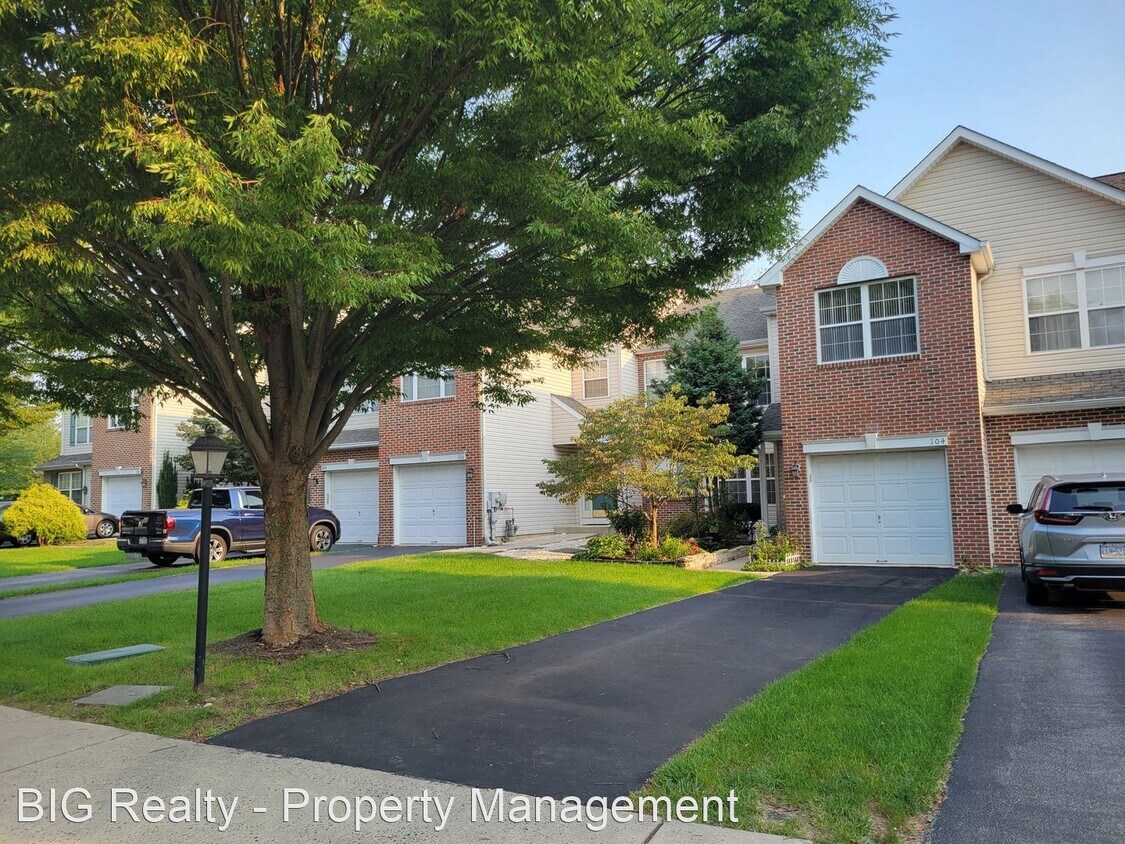 104 Hunt Club Dr, Collegeville, PA 19426 House Rental in Collegeville