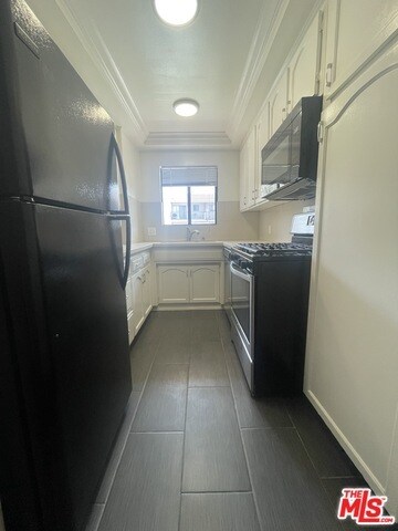 Foto del edificio - 1338 N Sierra Bonita Ave