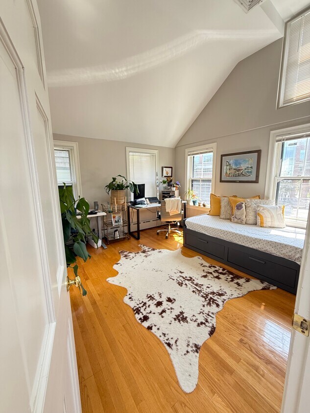 Foto principal - 13 Webster Ave