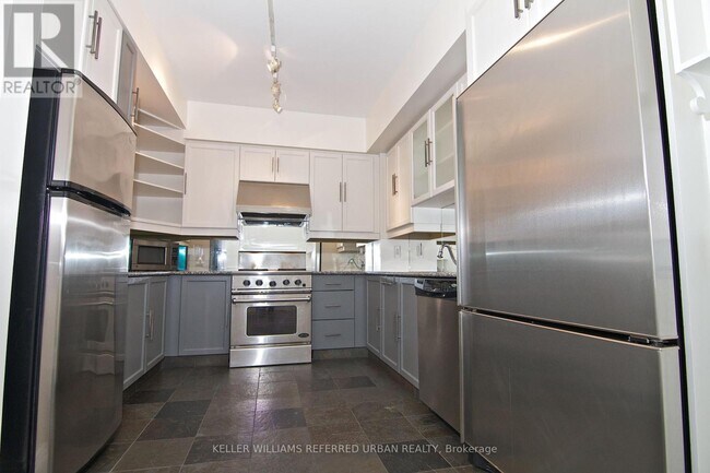 Photo du bâtiment - 99-999 Avenue Rd