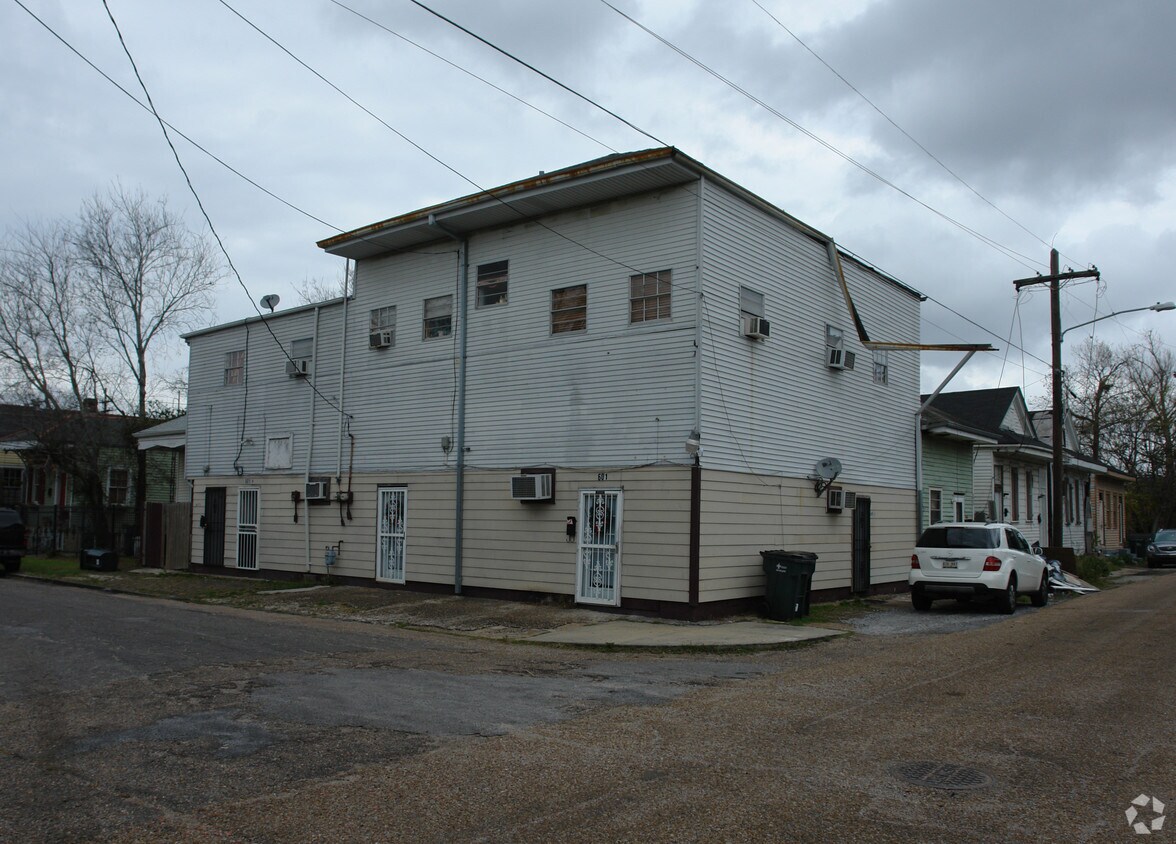 Foto del edificio - 601 8th St