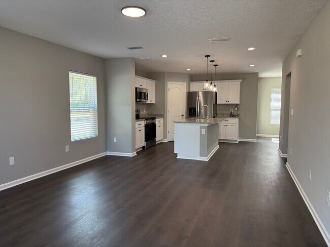 Foto del edificio - 117 Bass Ln