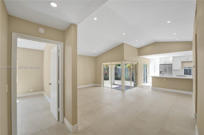 Foto del edificio - 1361 Springside Dr